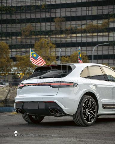 2024 Porsche Macan- T 2.0L Japan - 2