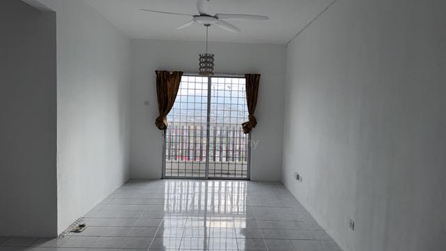 Laksamana Puri Condominium 1