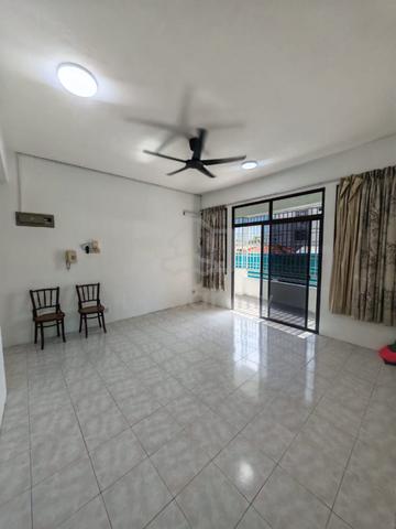 Desa Palma (Pulau Tikus) 1