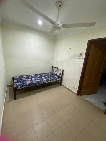 Partially Furnished Selangor Puchong Room For Rent 1