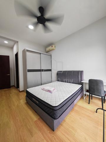 Dangabay Room Rental / Shuttle Bus / CIQ / JB / Woodland 1