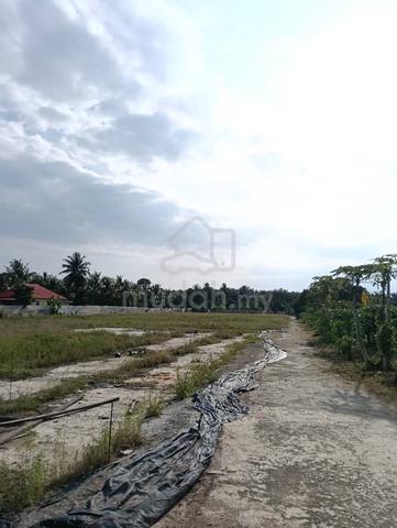 Tanah Tangkak jln Sialang 1