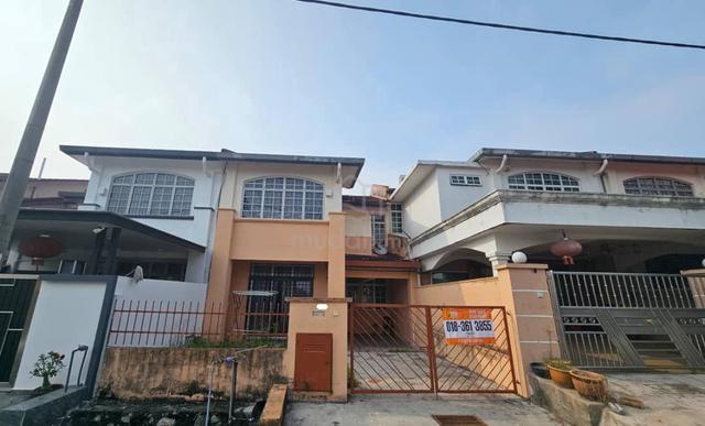 Teres Nilai Facing Open Facing Playground 1