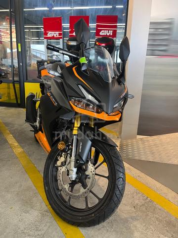 Carousel Image