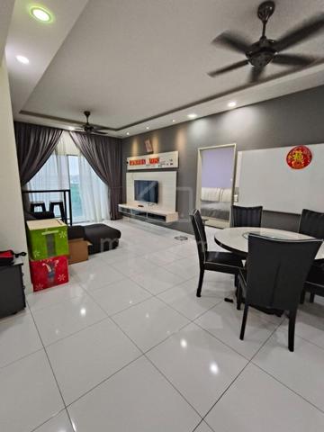 The Twin Residences @ Tampoi 1