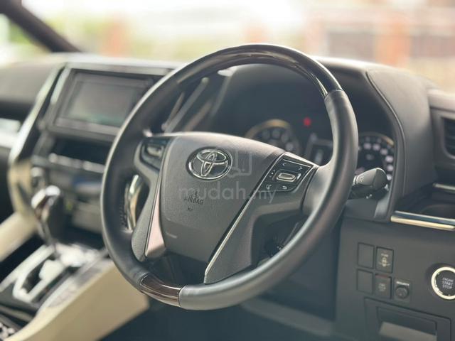 TOYOTA ALPHARD 3.5 EXECUTIVE LOUNGE 4 SEATER VVViP - 4