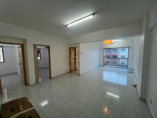 Plaza Indah 1