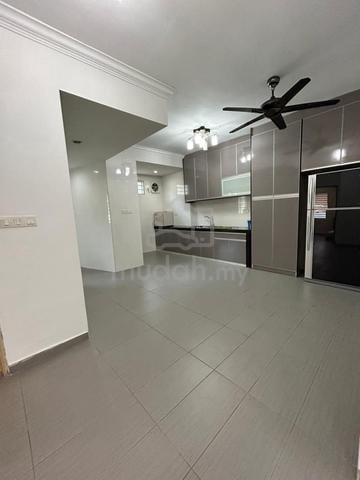 Rumah 2 Tingkat, Superlink House Sunway Kayangan, Shah Alam 1