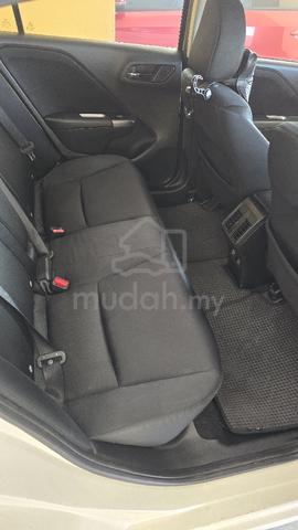 2016 Honda CITY 1.5 V (A) - 4
