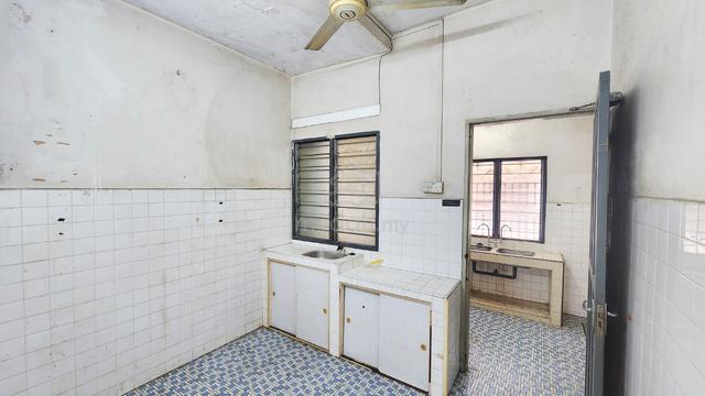 Gunung Rapat Ampang Facing Field Full Loan Double Storey Terrace Sale 4