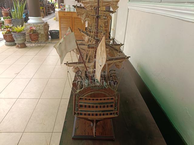 Carousel Image