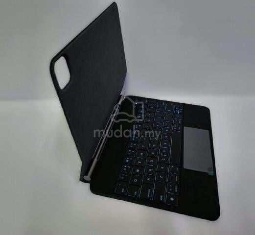 Magnetic Wireless Keyboard Case for iPad Black Pro - photo 2 of 3