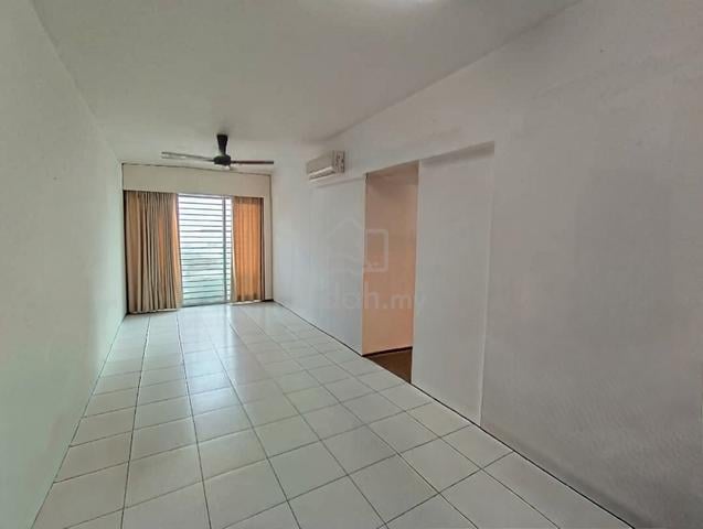Pinang Laguna 1