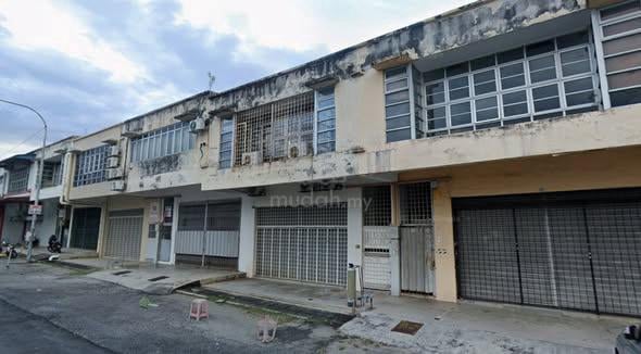 Pusat Bandar Puchong | 2 Storey Factory FOR SALE 1