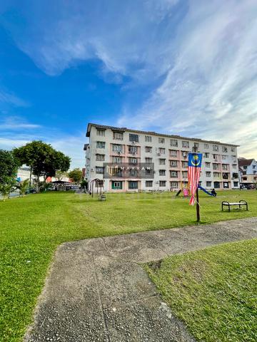 Flat Kelisa Emas 1
