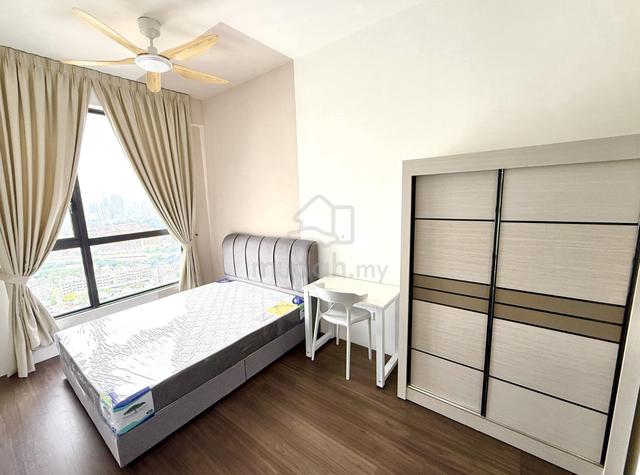 BRAND NEW! Fully Furnished MasterRoom w/ Private Bath, M ASTRA Setapak 1