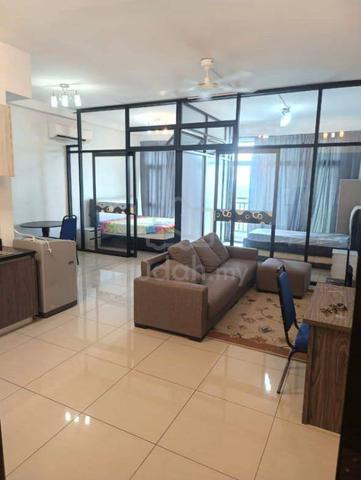 Molek Regency 1