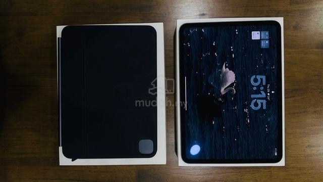 Ipad Pro 11 M4 + Magic Keyboard - photo 2 of 4