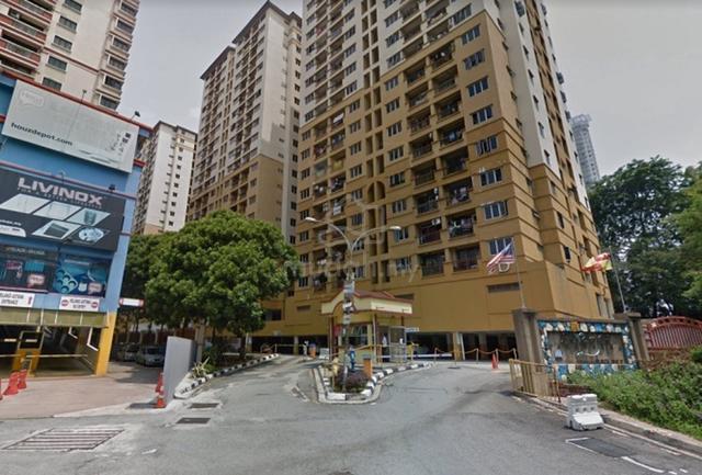 Pelangi Apartment ( Pelangi Damansara ) 1