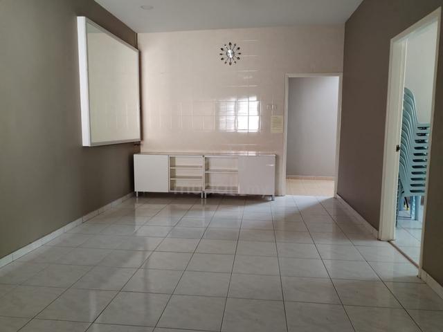 Taman salak selatan 1 storey terrace house 1