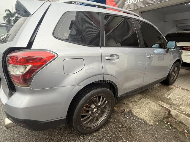 2013 Subaru FORESTER 2.0 XT (A) - 5