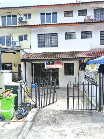 Refurbished 2.5-Storey Taman Sri Sinar Segambut Non Bumi Lot 1