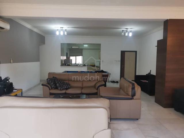 Pelita Indah Condominium 1