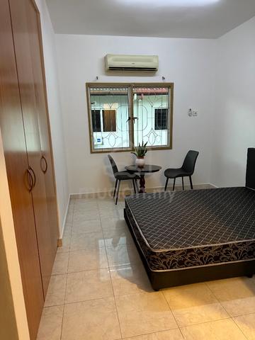 Furnished room at Jln Kuching town city 1