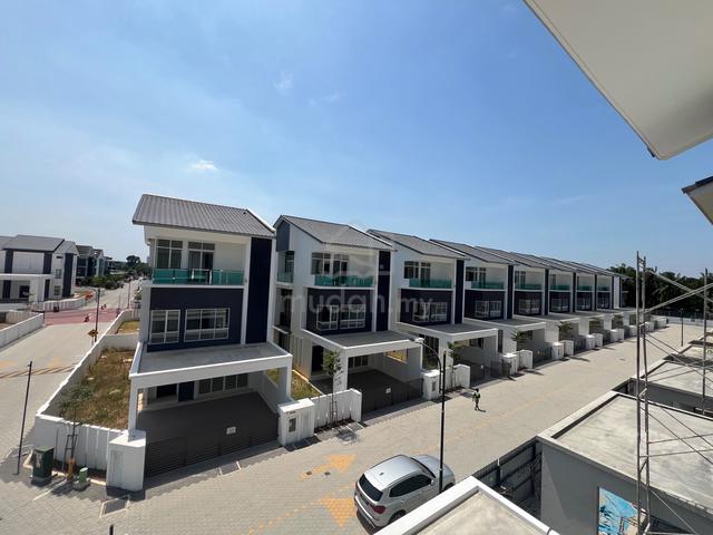 Taman Lembah Permai l Zero Lot Bungalow l Gated Guarded 1
