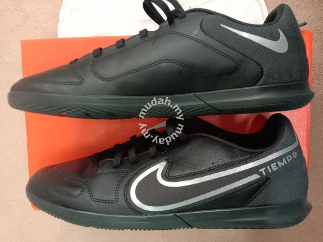 kasut futsal nike tiempo