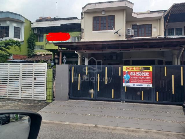 Nice double storey terrace @ Taman Maluri 1