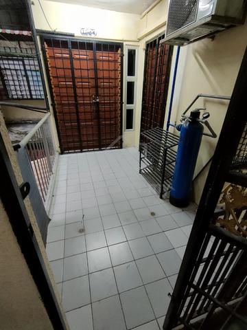 Apartment Anggerik (Desa Pandan) 1