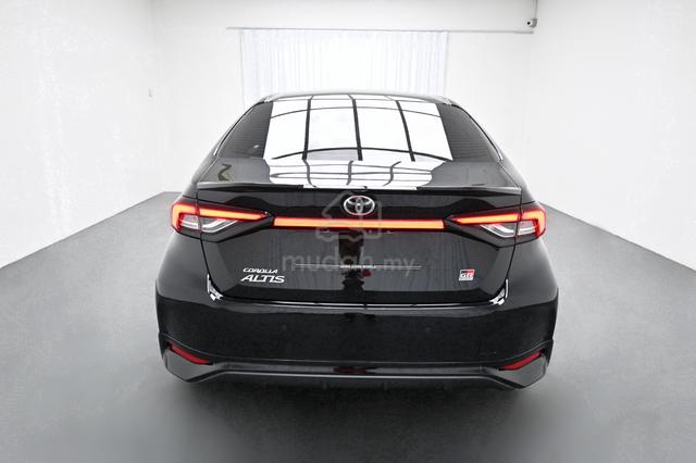 2023 Toyota COROLLA ALTIS 1.8 GR SPORT 1-OWNER - 5