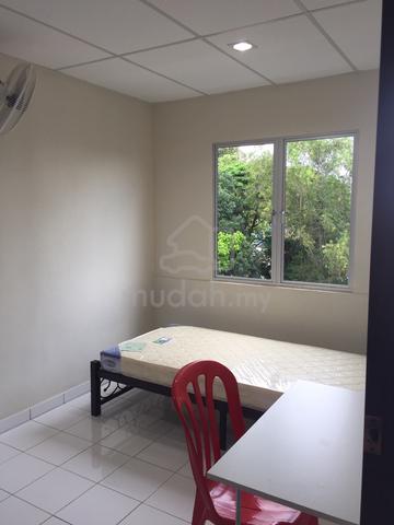 Room for rent 1