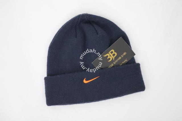 nike snowcap