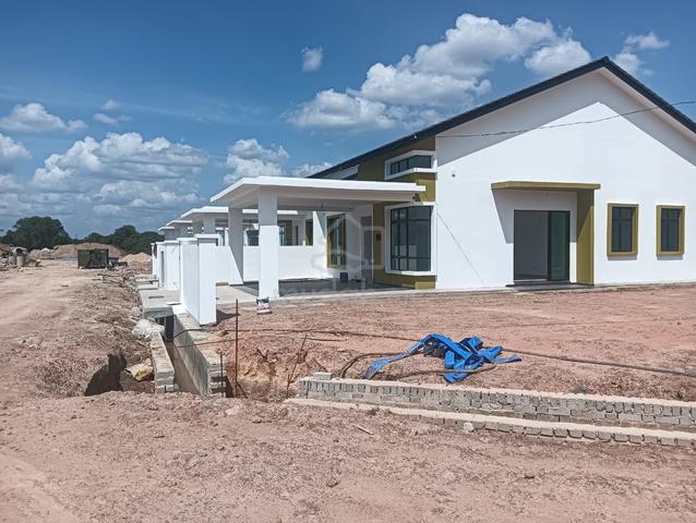 Full Loan RM0 Downpayment Single Storey Semi D nr Tengkera Kg 8 Melaka 1