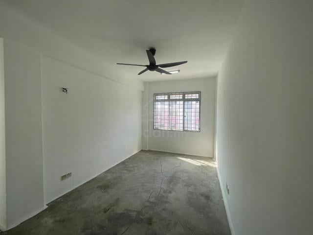Megah Villa Apartments 1