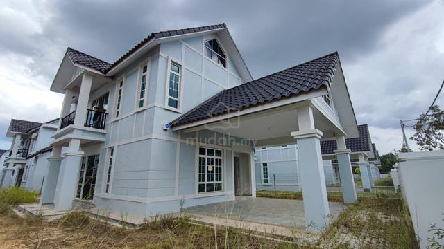 Good Condition CORNER Anjung Gapam 2 Storey Bungalow Bemban 1