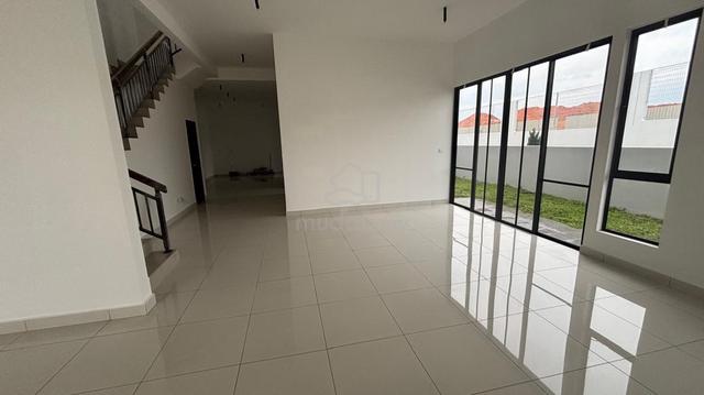 Brand New @ Taman Desa Tebrau @ Cluster House @ Jalan Rebab @ Austin 1