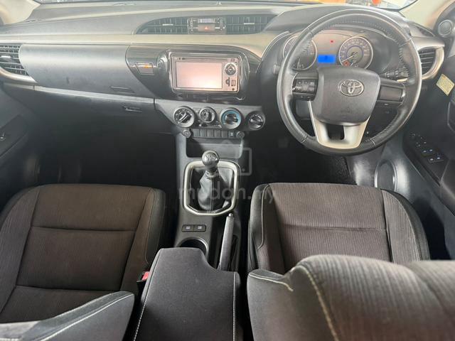 2017 Toyota HILUX 2.4 G VNT MY16 AN120 (M) - 5