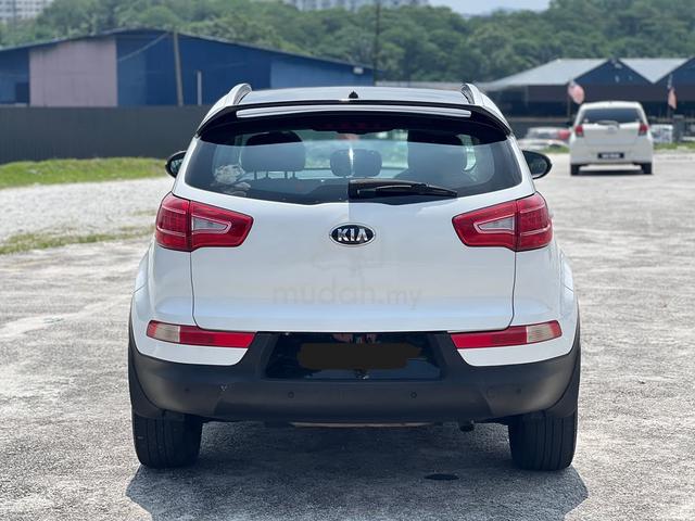 2013 Kia SPORTAGE 2.0 (A) MOONROOF ORI PAINT - 5