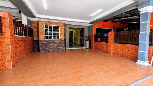 Rumah Teres Dua Tingkat Semenyih Haneco 1