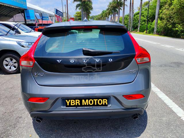 2015 Volvo V40 T5 2.0(A)Turbocharged with WARRANTY - 4