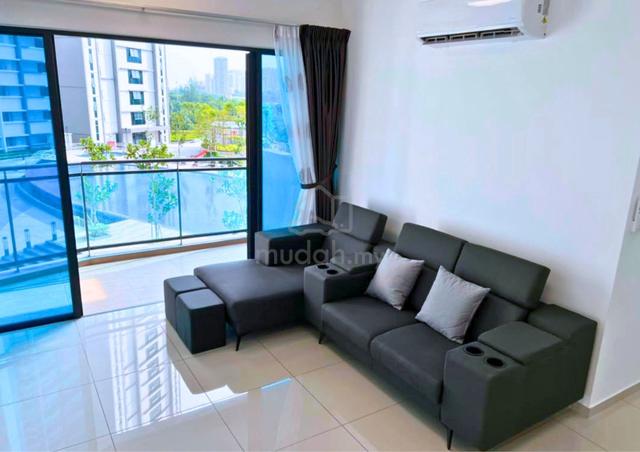 Waterside Residence 1