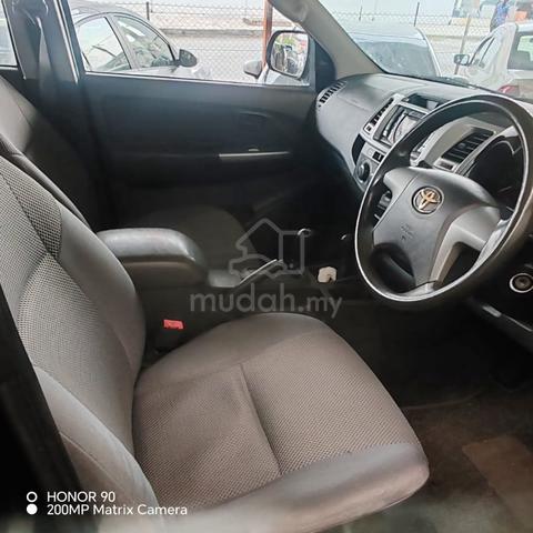 2011 Toyota HILUX 2.5 G MY05 KUN25R FACELIFT II - 3