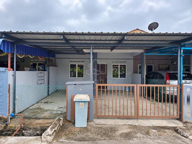 RUMAH CANTIK BANTING NON BUMI Taman Banting Baru 1