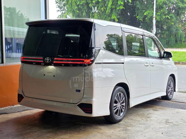 2022 Toyota VOXY 2.0 S-G (A) 8-SEATER - 3