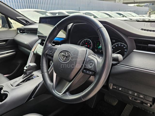 2021 Toyota Harrie Z leather 2.0L - 2