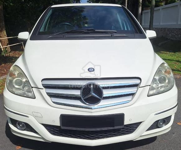 Mercedes Benz B180 (A) FulLoan Blacklist LoanKedai - 4