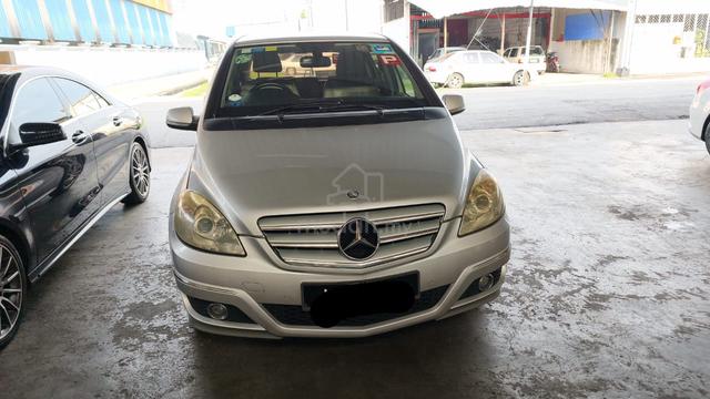 MERCEDES BANK  B180 1.7 A (Direct Owner) - 1